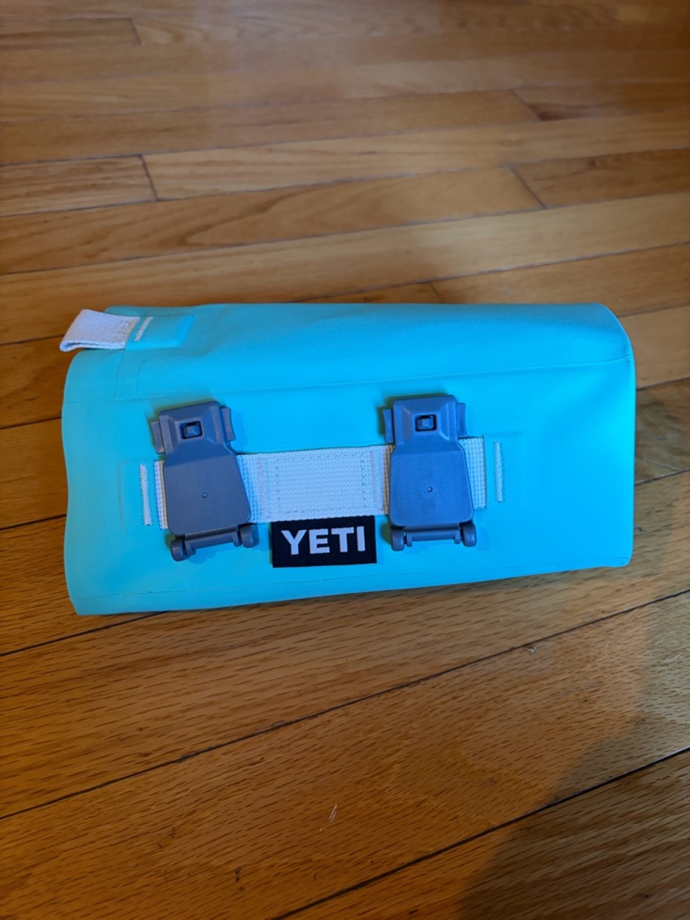 Yeti Aqua & White Cooler Strap with Logo - Picture 3 of 4